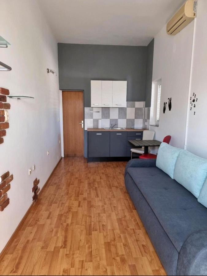 Appartement Frida à Pula Extérieur photo